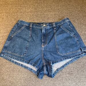 Wild Fable Super High-Rise Utility Denim Shorts Women 17 Blue Cotton Medium Wash